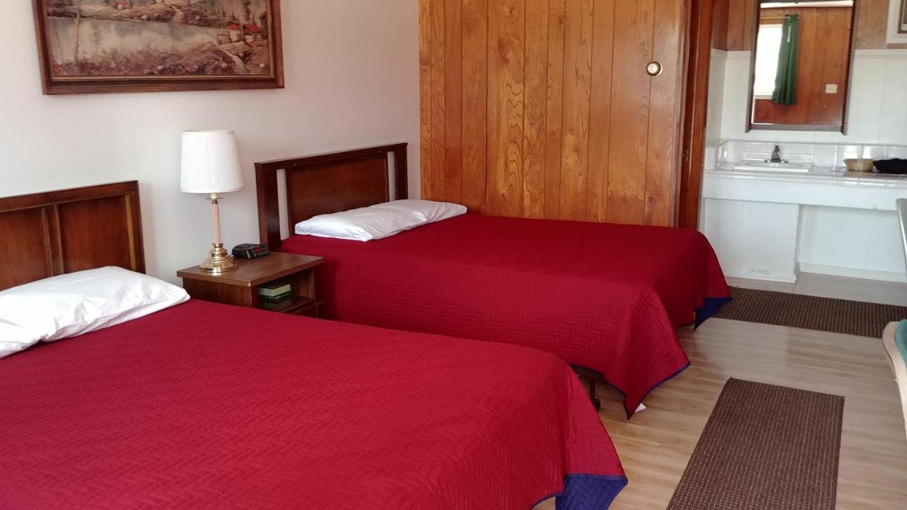 Falls Motel — photo 24