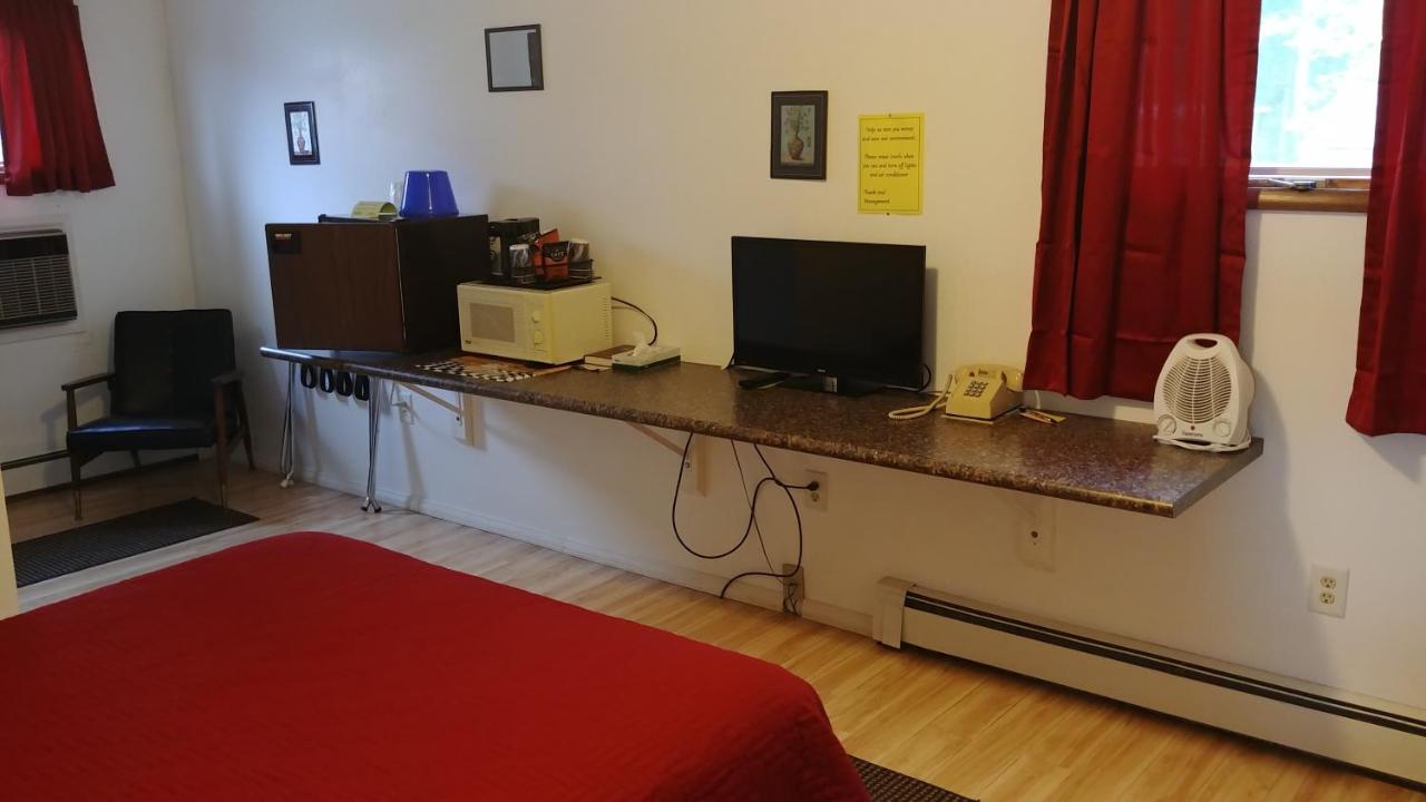 Falls Motel — photo 22