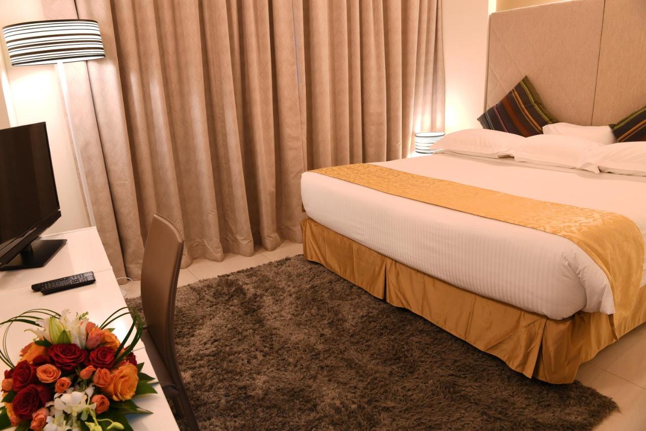 Gulf Suites Hotel Amwaj photo