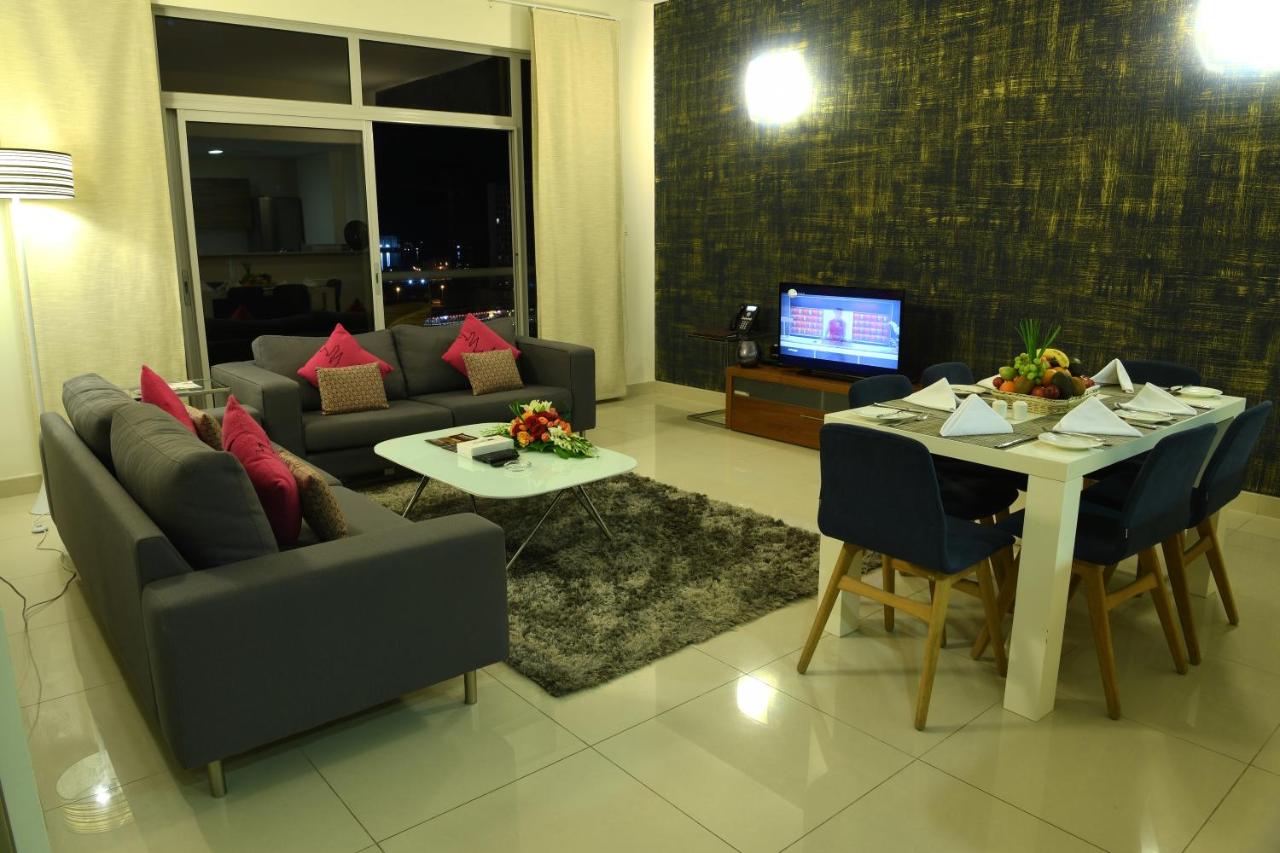 Gulf Suites Hotel Amwaj photo