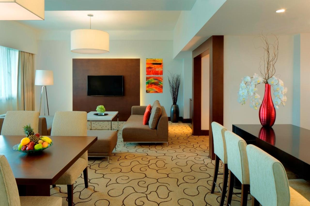 Radisson Hotel Brunei Darussalam photo