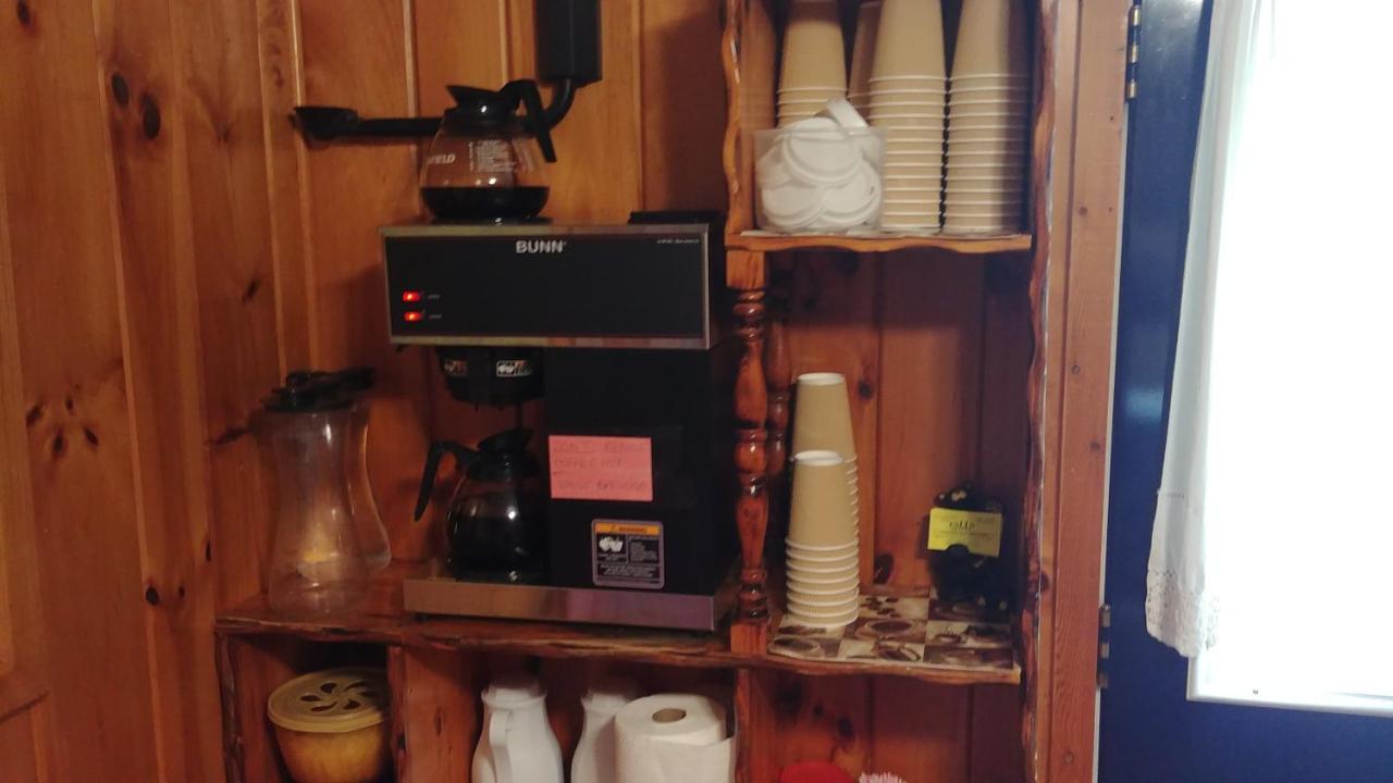 Falls Motel — photo 19