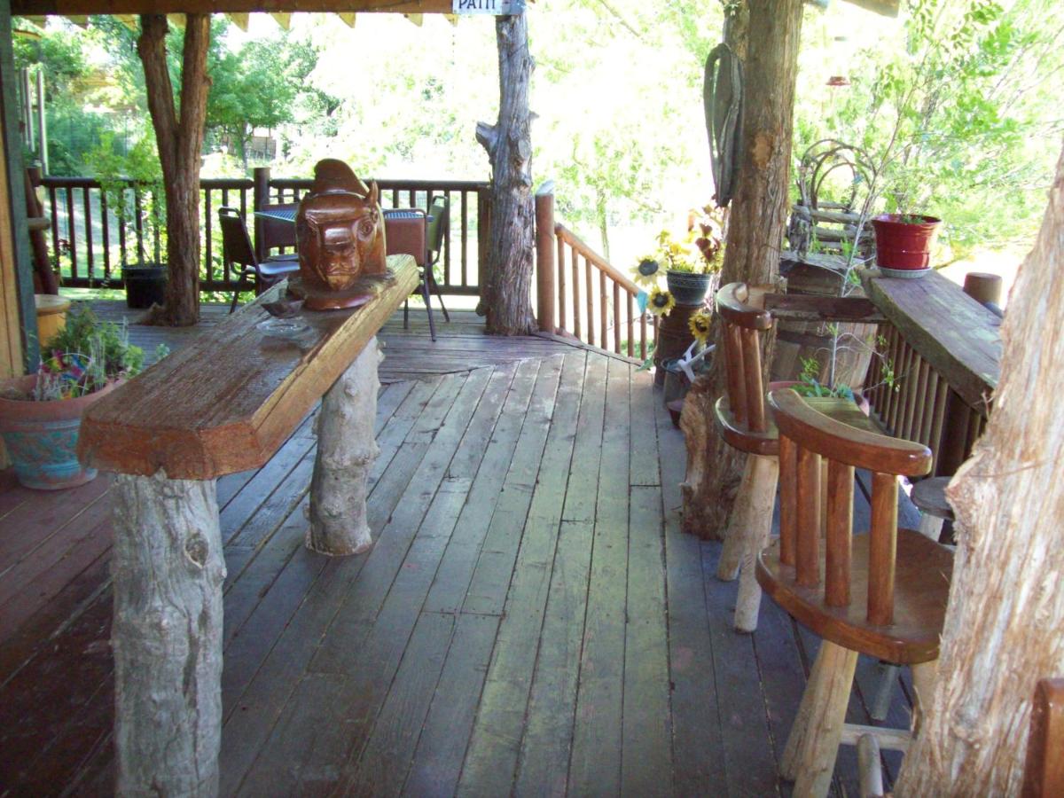 Buffalo Bungalow — photo 14