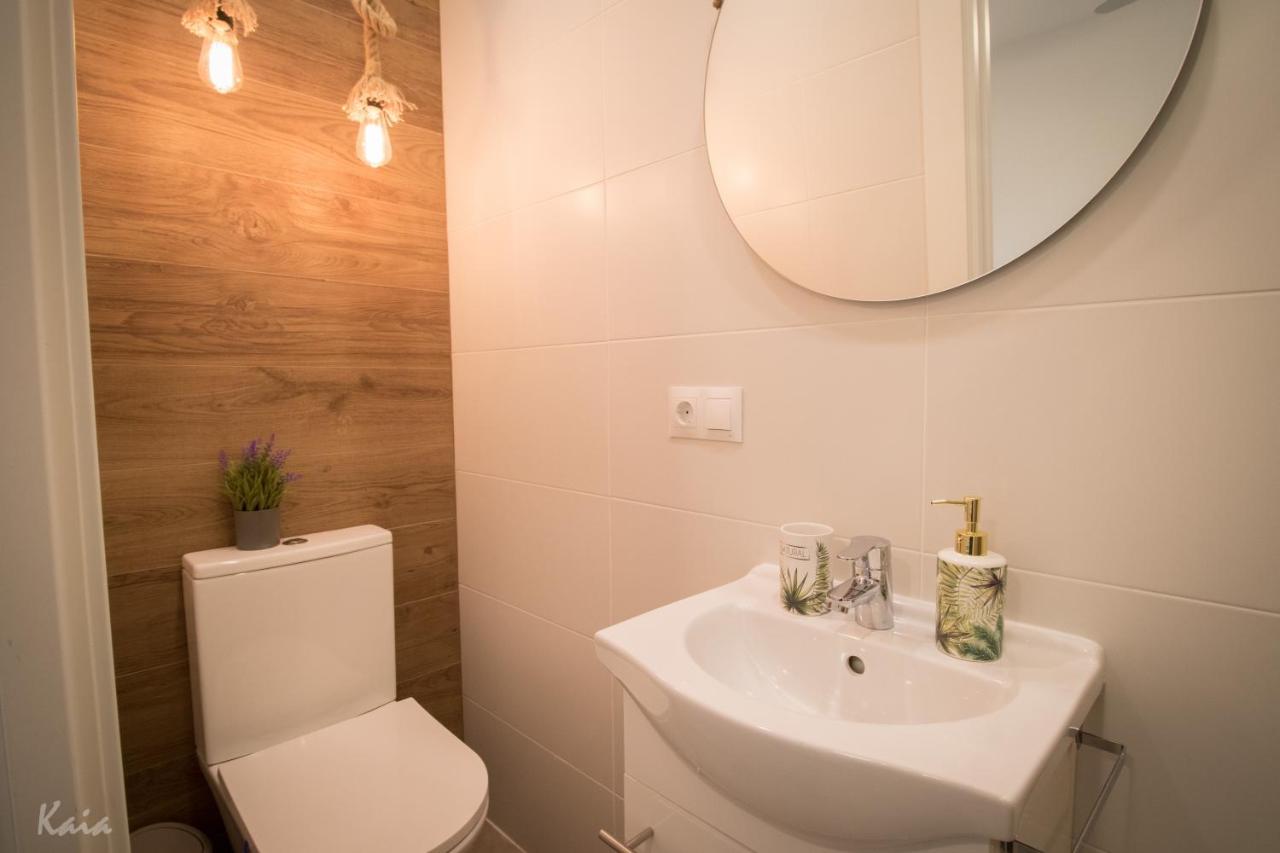 Los cisnes II - Garden apartment, Benalmádena – Updated 2022 ...