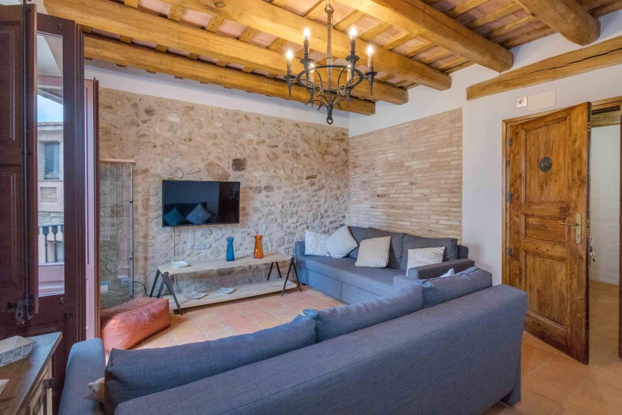 Apartment Flateli La Pera, Spain - Booking.com