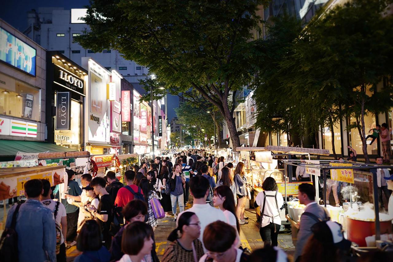 Hotel Lumia Myeongdong - 3