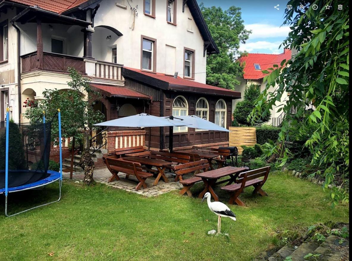 La Vallée des Palais et des Jardins photo