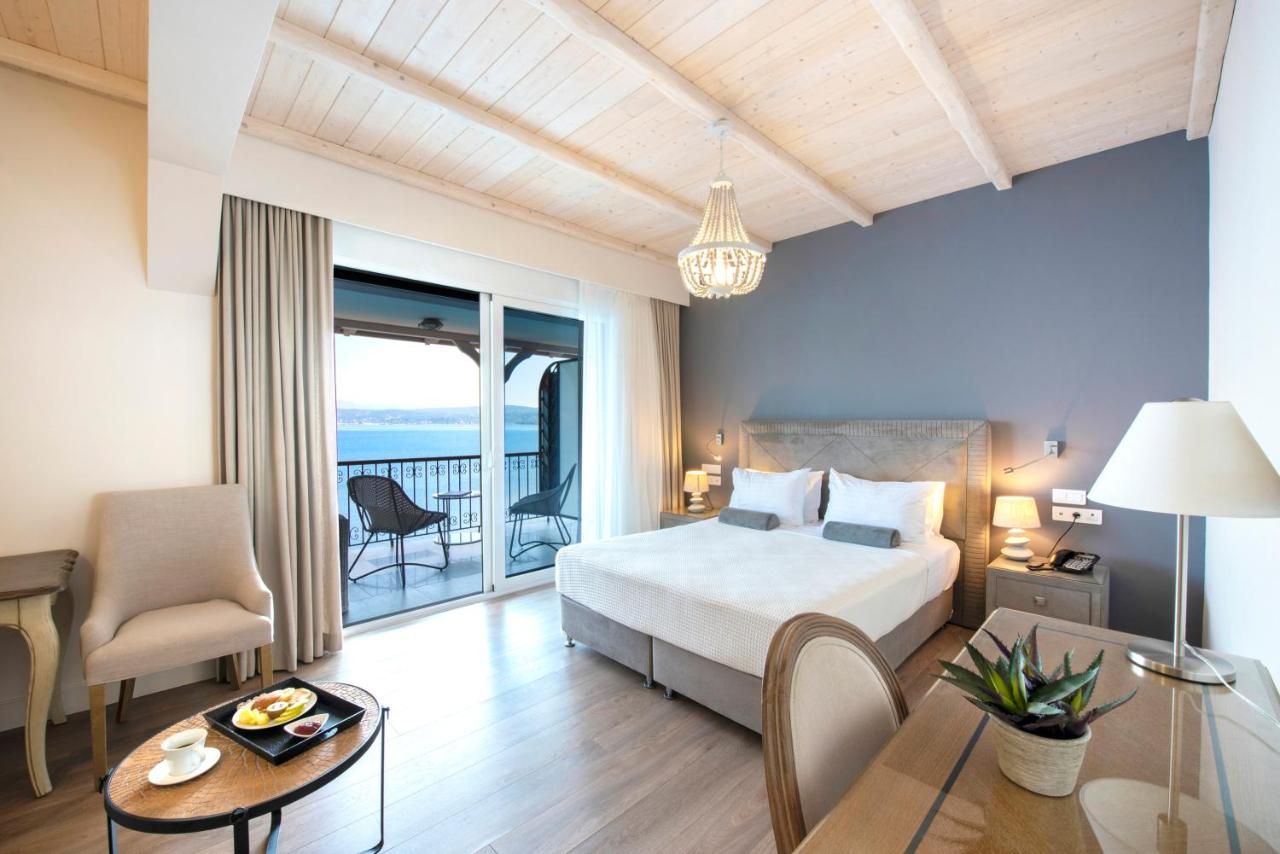 Karalis Beach Pylos Enhmerwmenes Times Gia To 2021