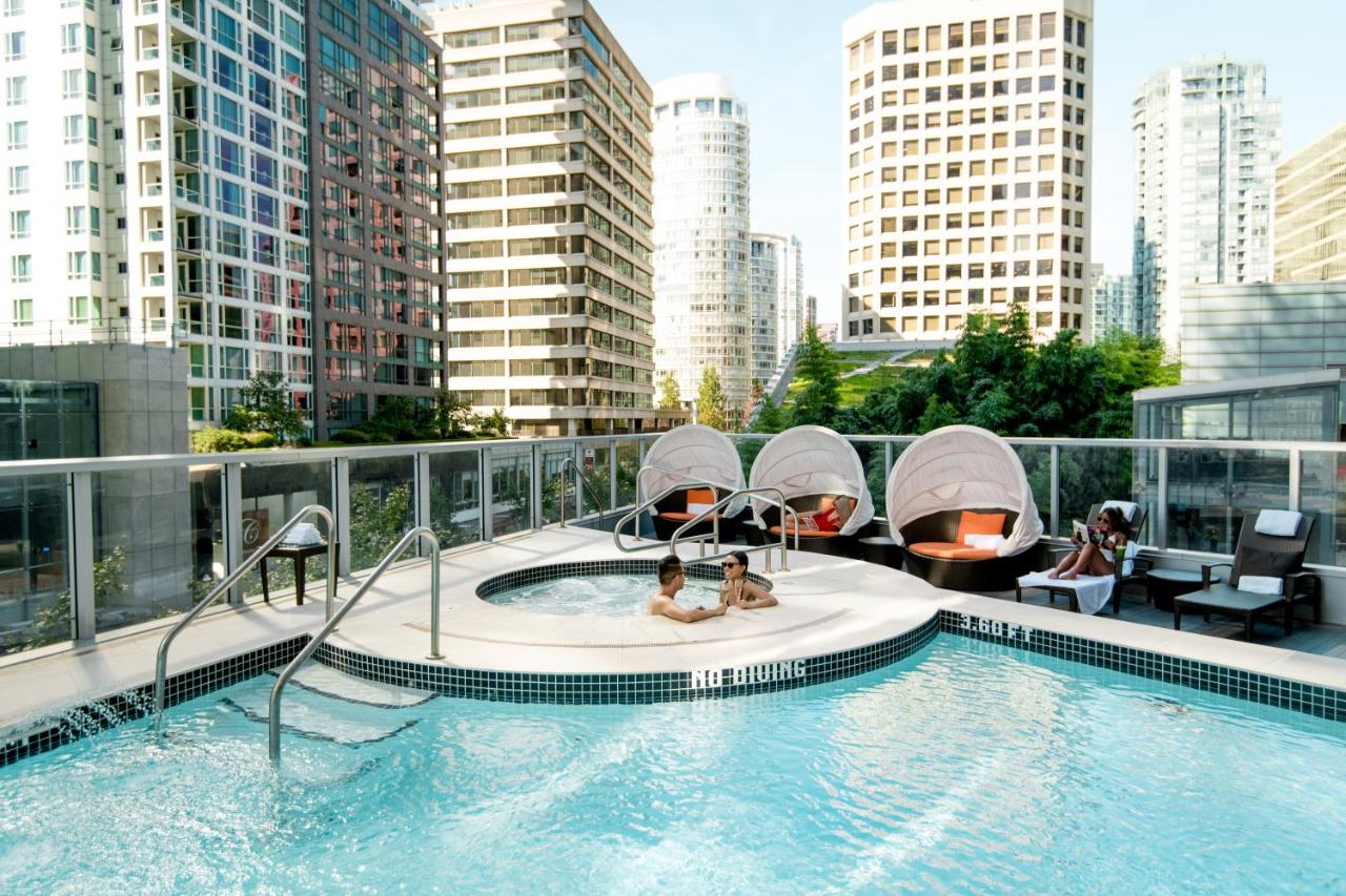 Shangri-La Vancouver photo