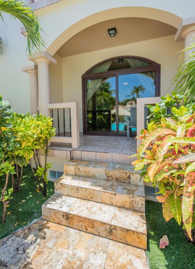 Coco Beach Resort photo