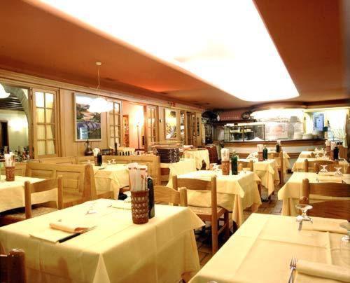 Hotel Antico Moro photo