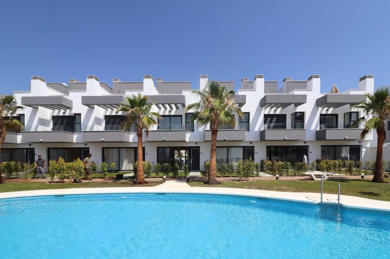 TOWNHOUSE TORREBLANCA DEL SOL, Fuengirola – Updated 2022 Prices