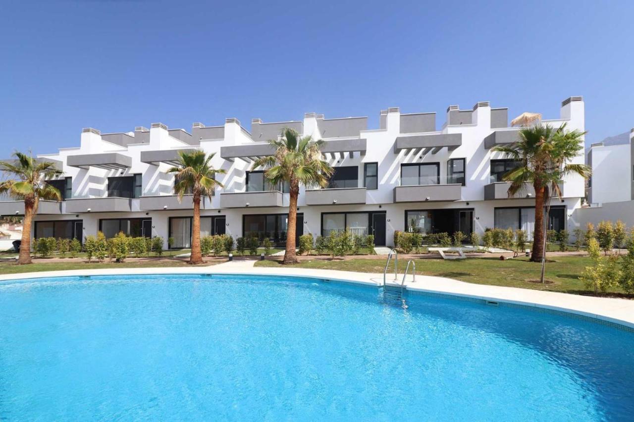 TOWNHOUSE TORREBLANCA DEL SOL, Fuengirola – Precios ...