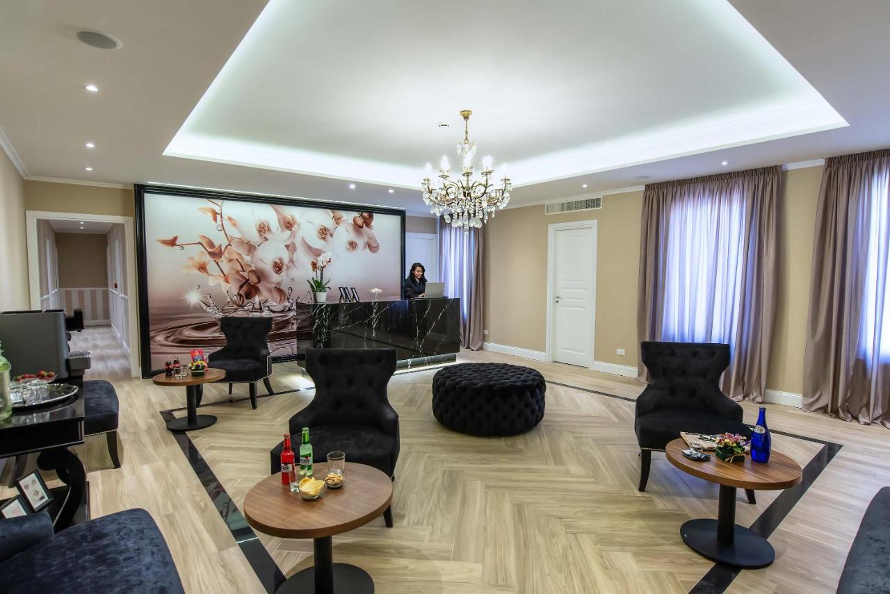 The Boutique Hotel - 3