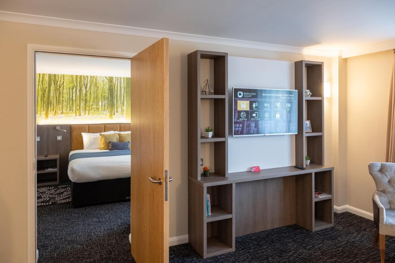 Burleigh Court Hotel and Leisure - Laterooms