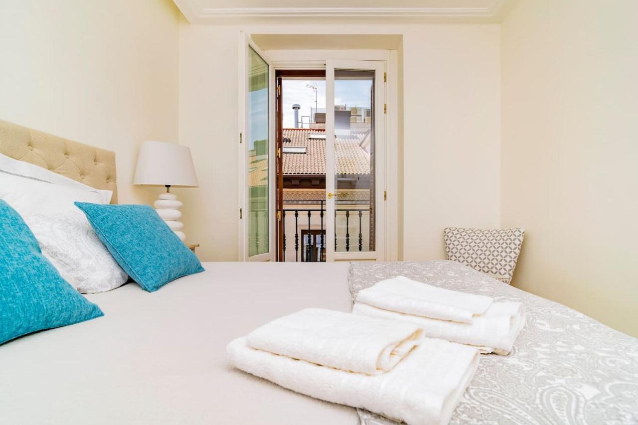 Luxurious Apartment in Calle Atocha by Batuecas, Madrid ...