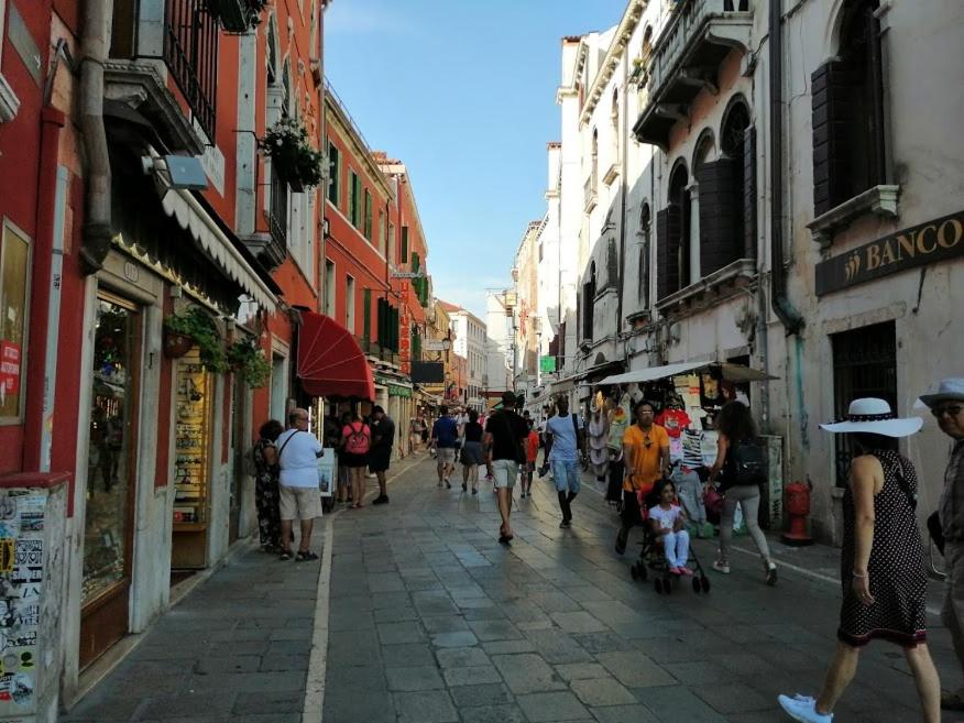 Stefany's Home Venice Apartment - 2