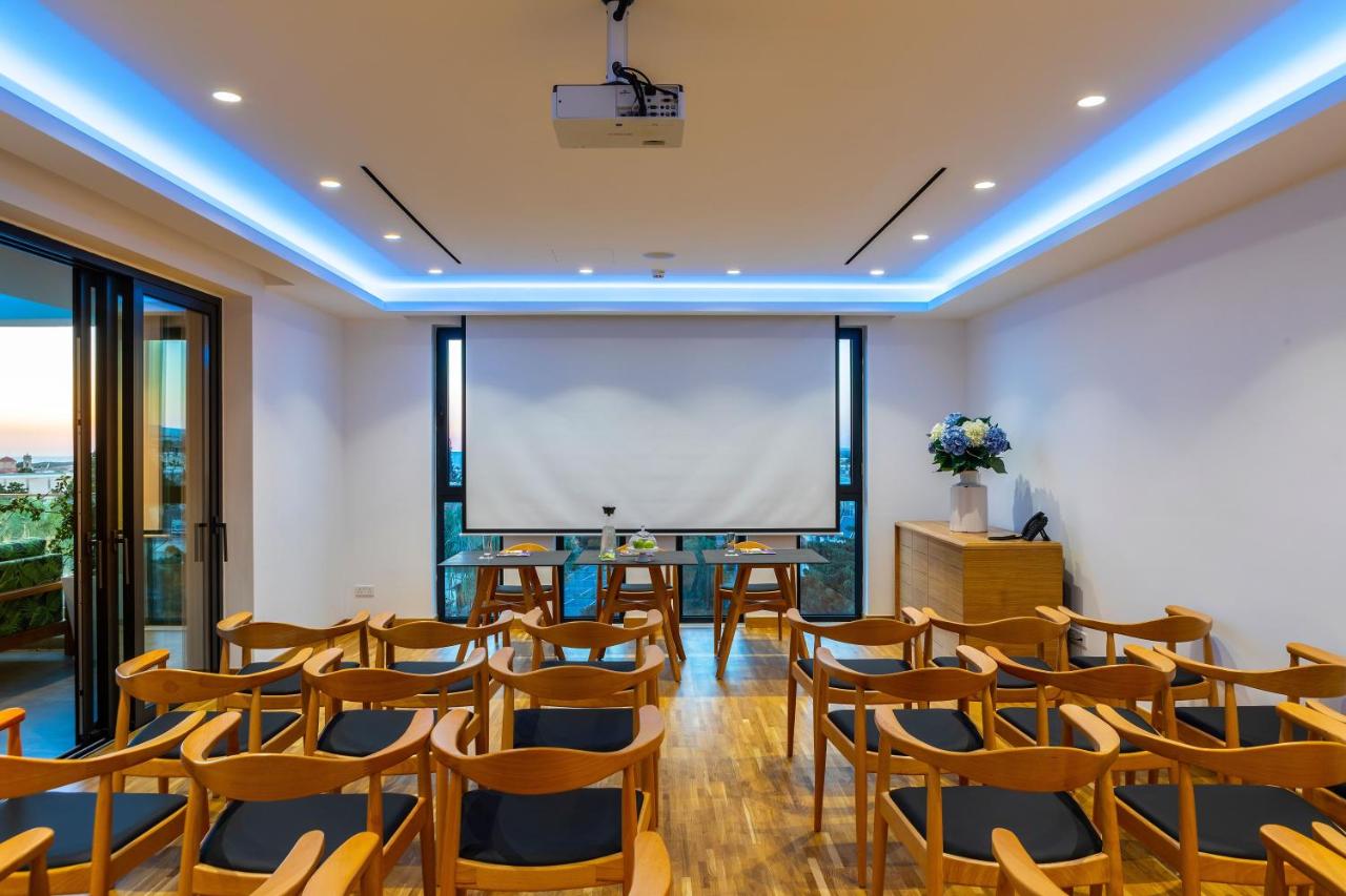 Anemi Hotel & Suites photo
