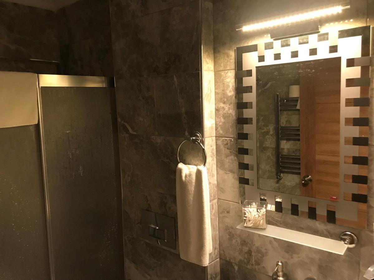 Goji's Apartments - 3