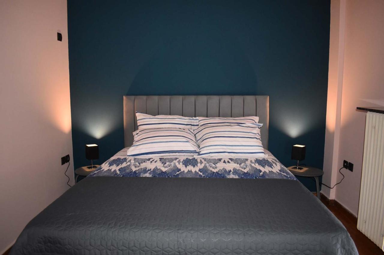 Katzen Room by the Metro