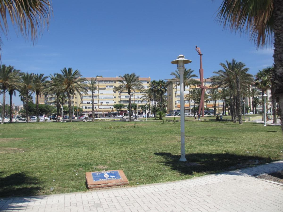Frenta a la playa Malaga-Antonio Machado, Málaga – Updated ...