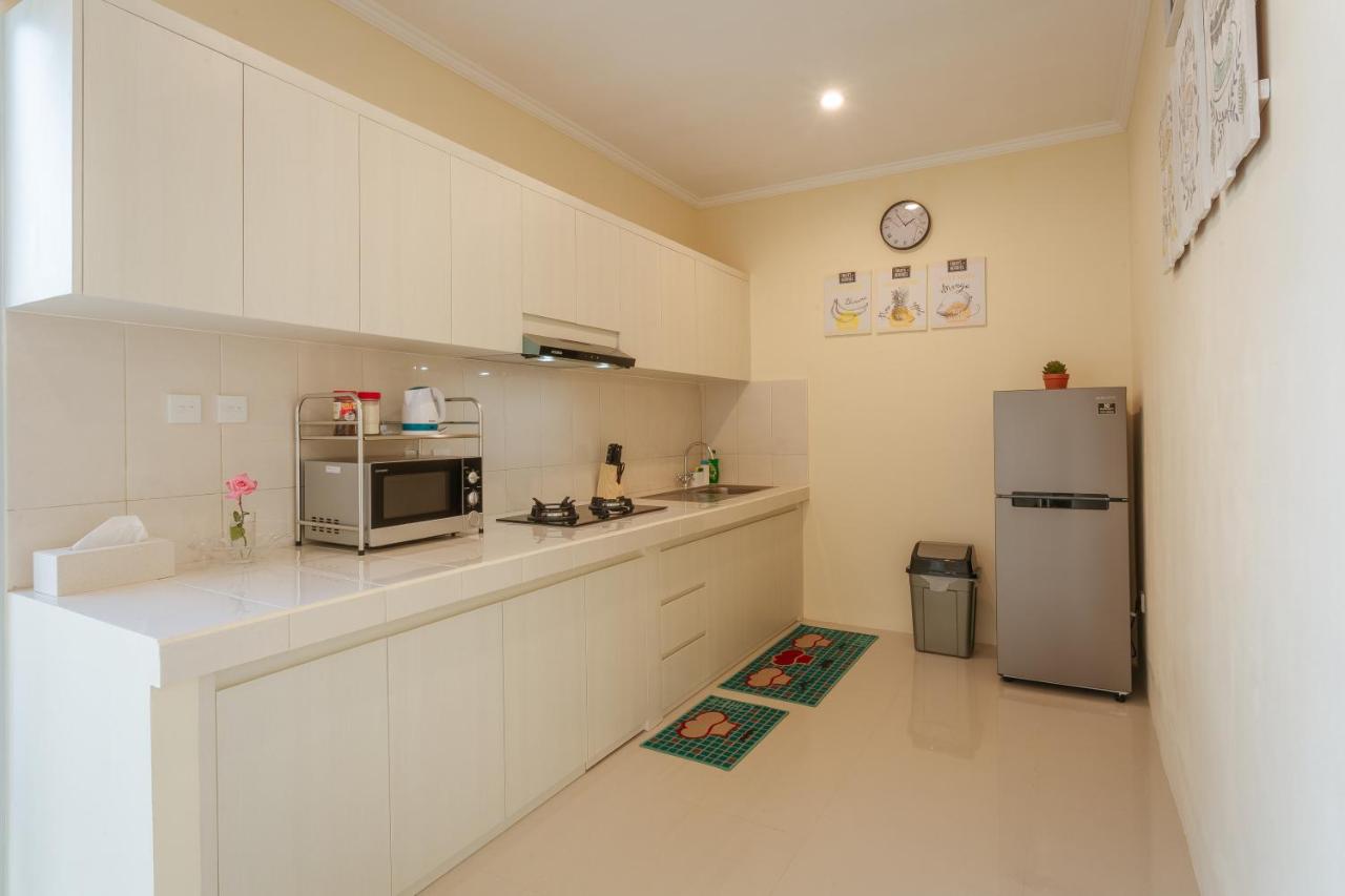 Villa Julie & Villa Sydney, Seminyak - 2 Bedroom Modern Pool Villas! - 5