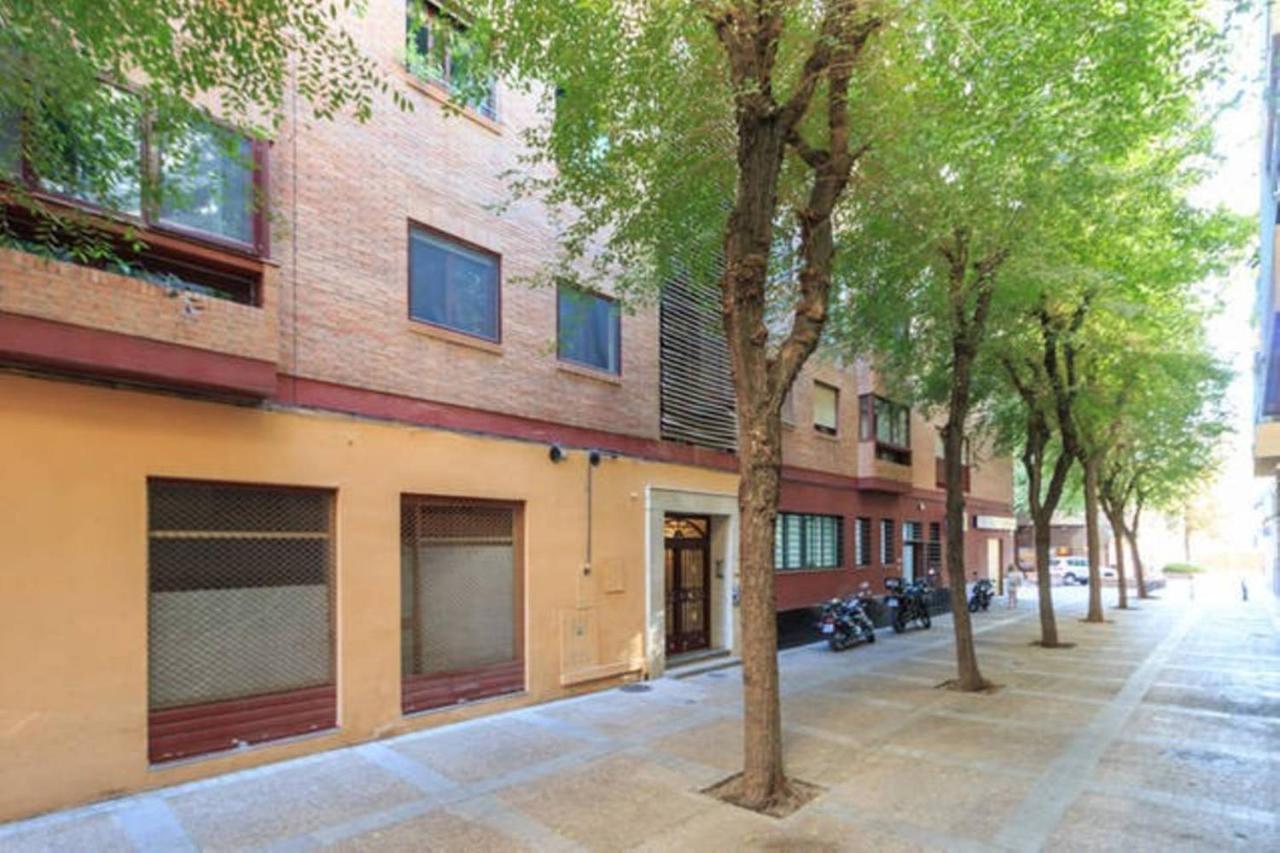 LOLA, Granada – Updated 2022 Prices