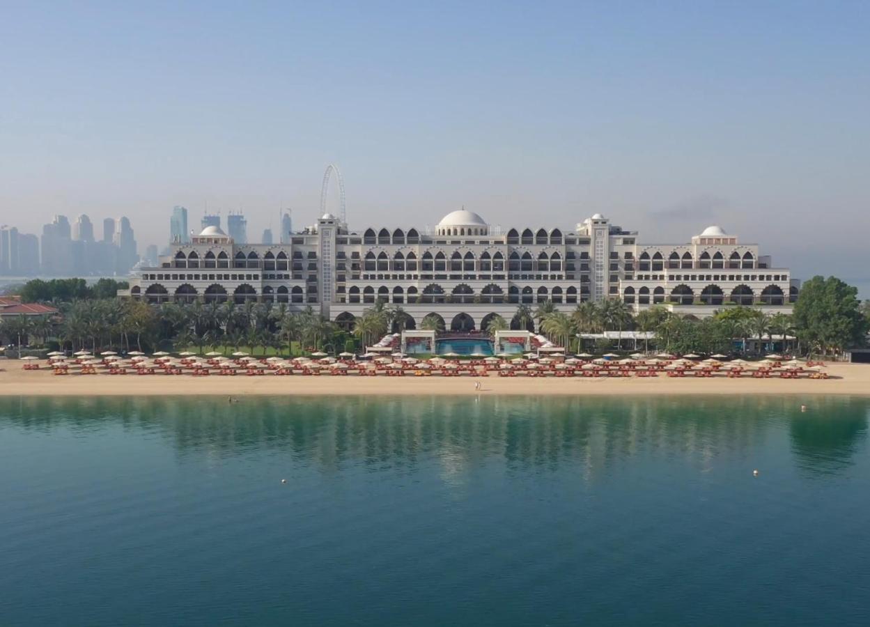 Beach: Jumeirah Zabeel Saray