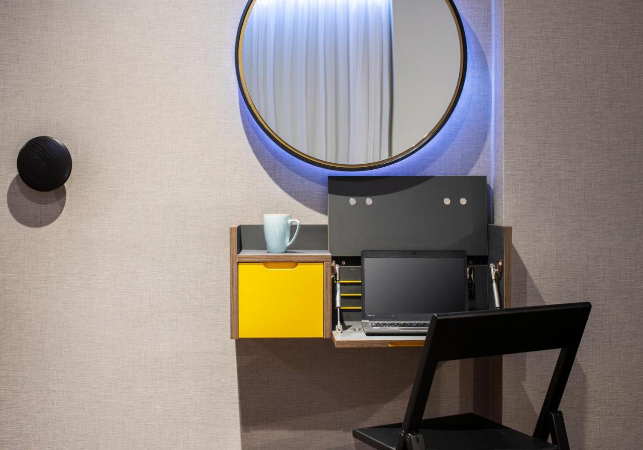 Point A Kensington Olympia - 4