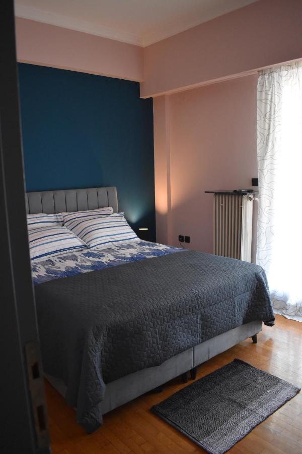 Katzen Room by the Metro - 3