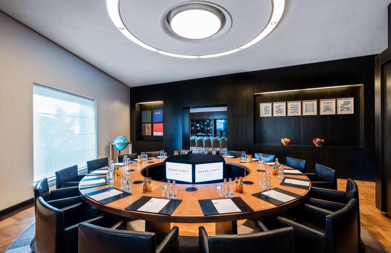 Grand Hyatt Berlin photo