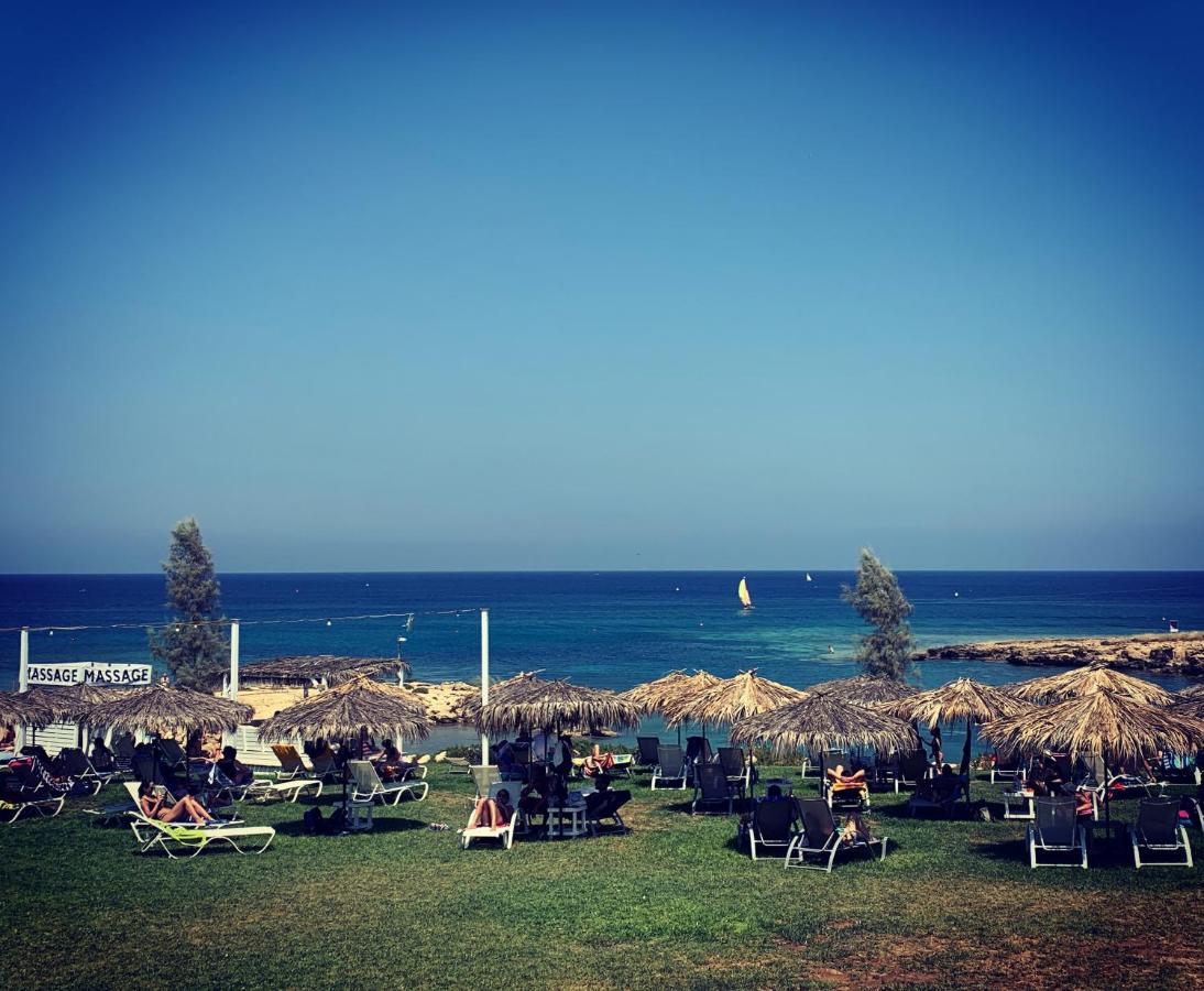 Hotel, plaża: Phaedrus Living: Seaside Luxury Villa Anafi