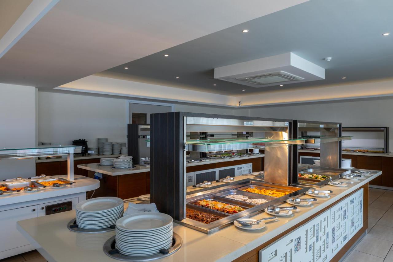 Tofinis Hotel photo