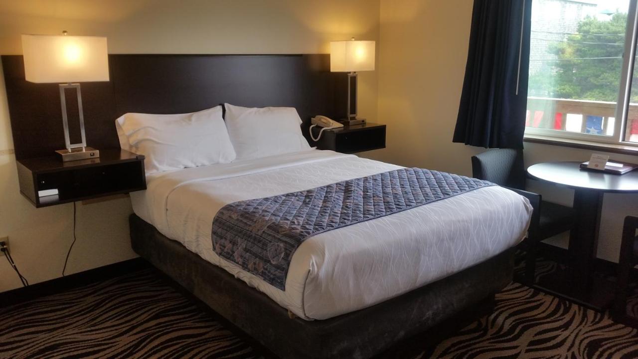 Trade Winds Motel — photo 13