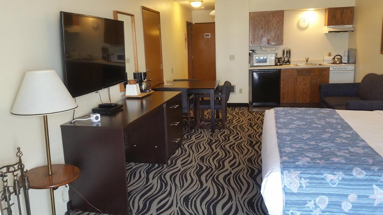 Trade Winds Motel — photo 21