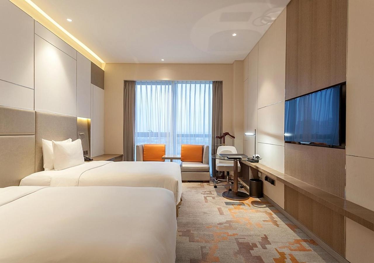 Radisson Exhibition Center Shanghai photo