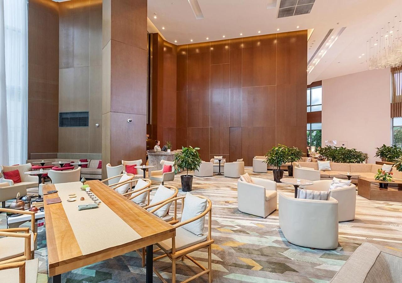 Radisson Exhibition Center Shanghai photo