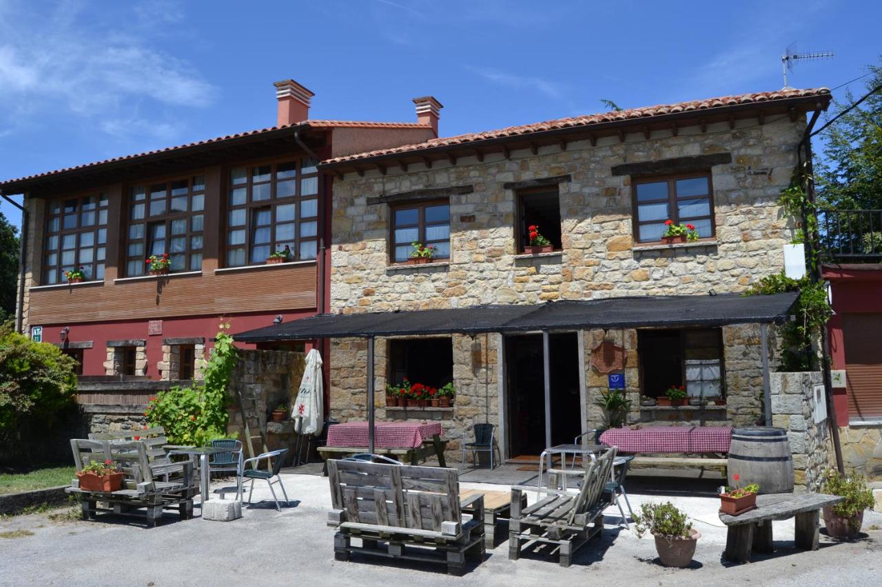 Casa rural AptRurales Cirigüeña (España Oles) - Booking.com