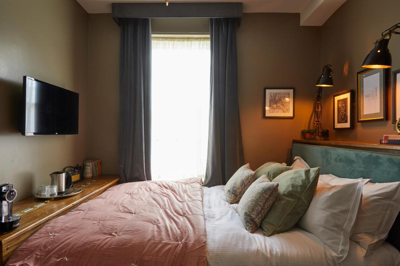Broad Street Townhouse - 5