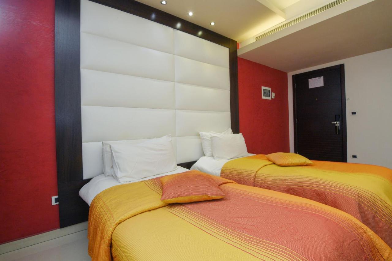 Hollywood Inn Boutique Hotel photo