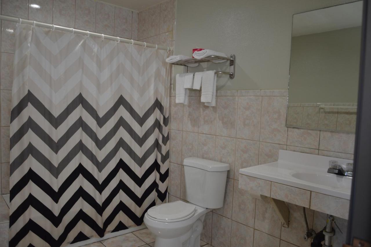 El Rey Inn — photo 17