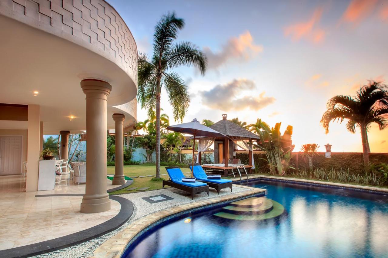The Beverly Hills Bali a Luxury Villa Jimbaran, Jimbaran – Updated 2022  Prices