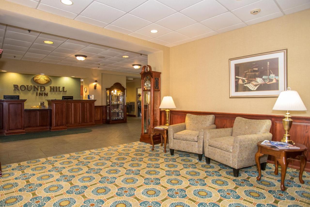 Round Hill Inn — photo 13