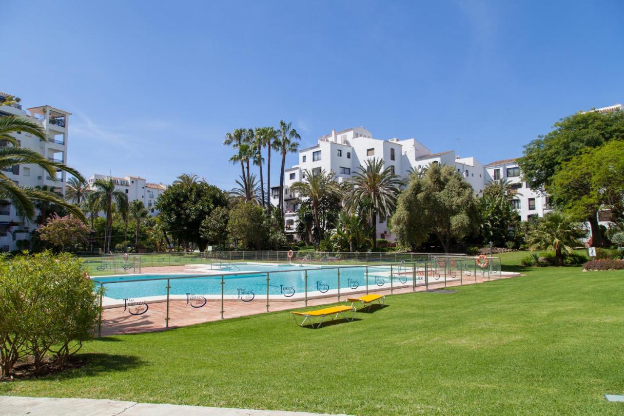 Puerto Banus. Urb Jardines del Puerto. Apartment for up to 6 ...