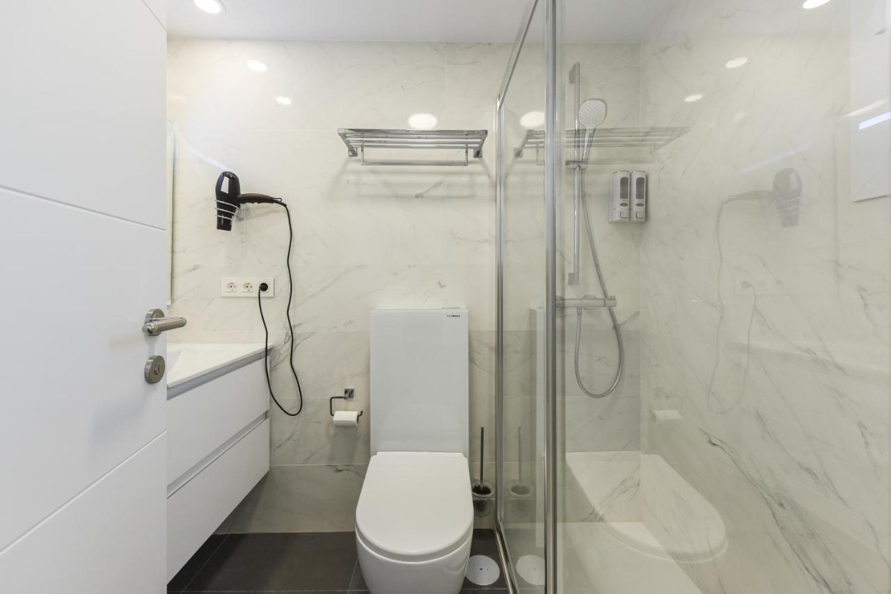 Apartamento lujo playa Lasiesta3, Fuengirola – Updated 2022 ...