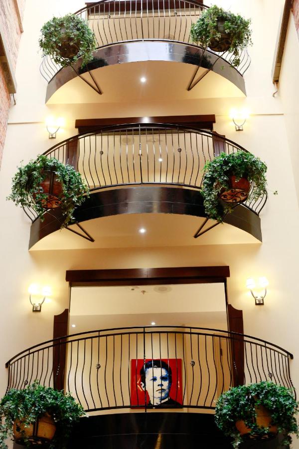 Hotel Nelligan photo