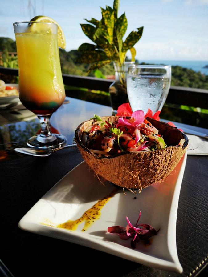 Si Como No Resort & Wildlife Refuge photo