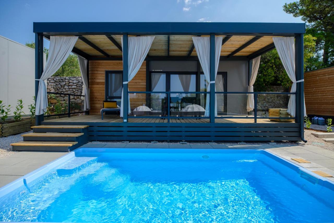 Medora Orbis Mobile Homes & Glamping, Podgora