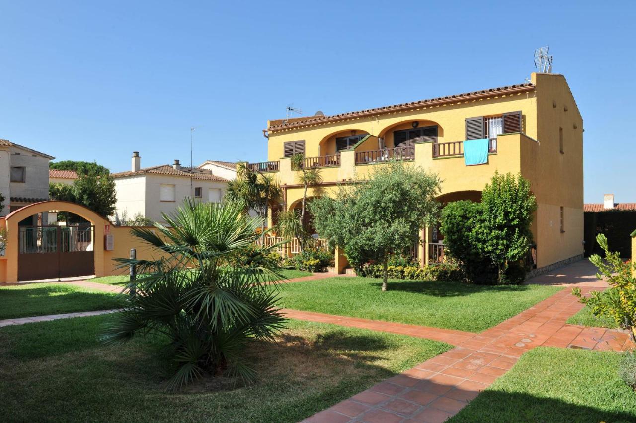 Appartement Tropicana (Spanje L Escala) - Booking.com