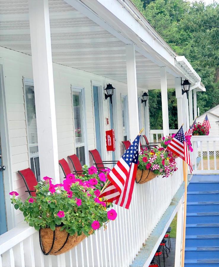 Seacoast Motel and Snackbar — photo 12